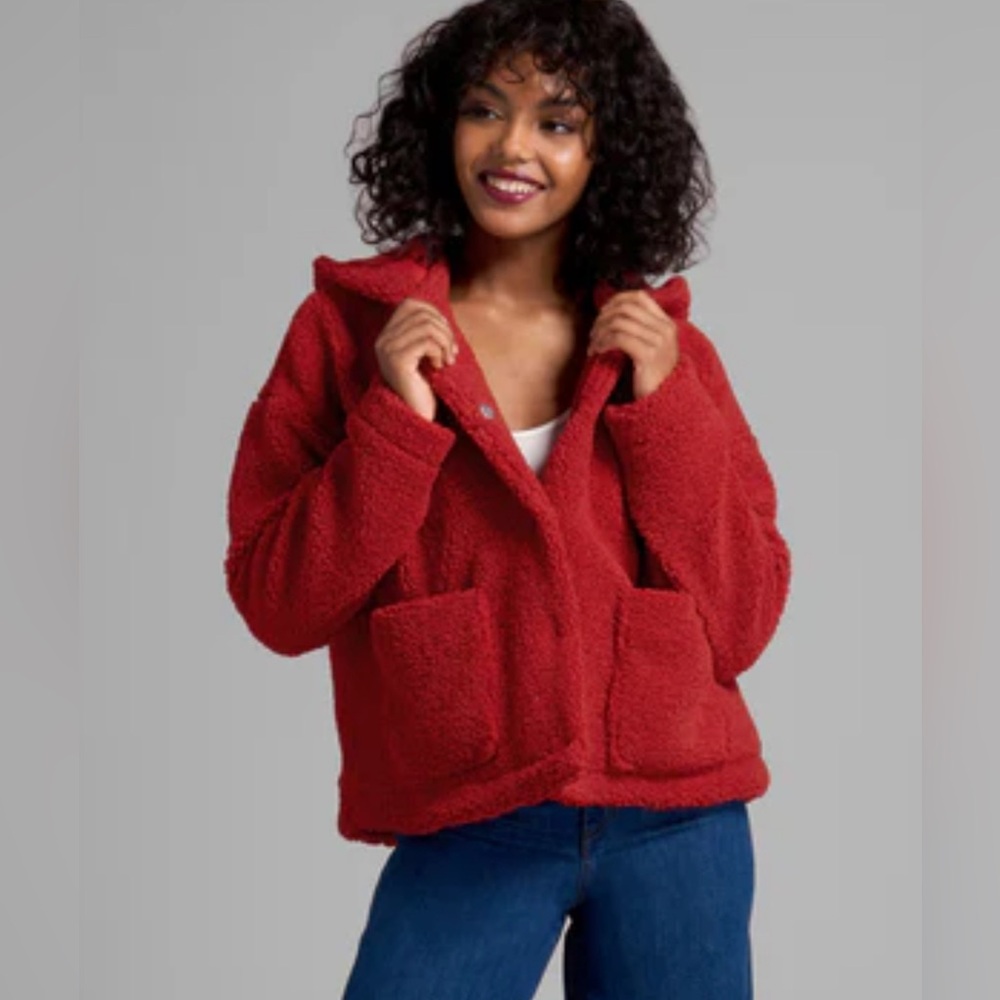 ModCloth Plush on You Teddy Jacket Cherry Red Size S NWT